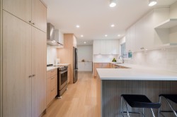 1139 Heritage Boulevard  North Vancouver, BC V7J 3G8