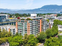 702-2201 Pine Street  Vancouver, BC V6J 5E7