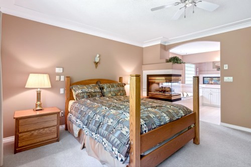 1437 Lambert Way, Coquitlam, BC - Indoor Photo Showing Bedroom
