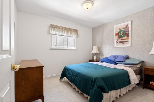 1437 Lambert Way, Coquitlam, BC - Indoor Photo Showing Bedroom