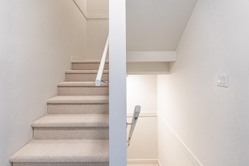 7903 Oak Street, Vancouver, BC - Indoor Photo Showing Other Room