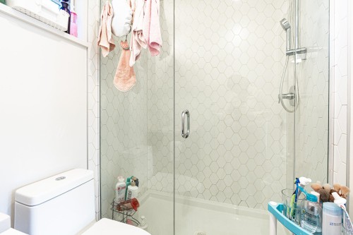7903 Oak Street, Vancouver, BC - Indoor Photo Showing Bathroom