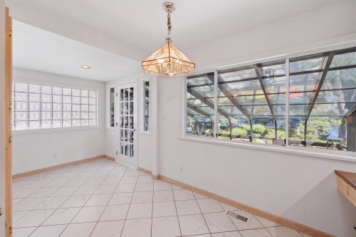 2727 36Th Avenue W, Vancouver, BC - Indoor Photo Showing Other Room