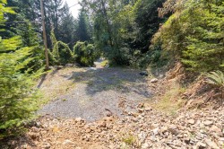 750 Taylor Road Bowen Island, BC V0N 1G1