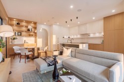 2-4956 Chester Street  Vancouver, BC V5W 3A8