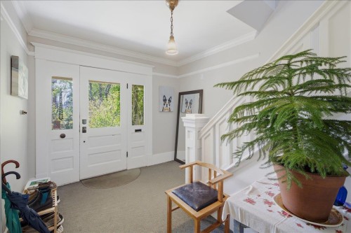 761 15Th Avenue E, Vancouver, BC - Indoor