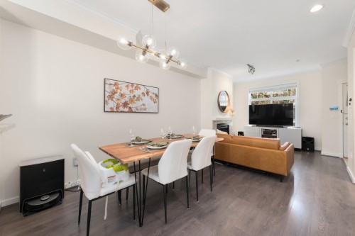 319 59Th Avenue W, Vancouver, BC - Indoor