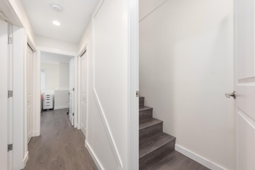 319 59Th Avenue W, Vancouver, BC - Indoor Photo Showing Other Room