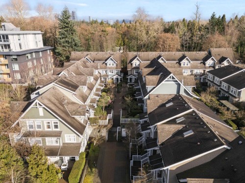 319 59Th Avenue W, Vancouver, BC - Outdoor With Facade