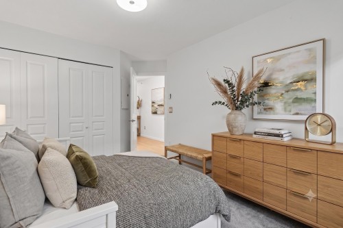 117-1702 56 Street, Delta, BC - Indoor Photo Showing Bedroom