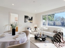 2141 Jefferson Avenue West Vancouver, BC V7V 2A6