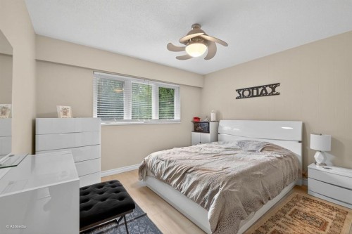 Upper-22939 128 Avenue, Maple Ridge, BC - Indoor Photo Showing Bedroom