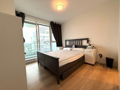 2802-657 Whiting Way, Coquitlam, BC - Indoor Photo Showing Bedroom