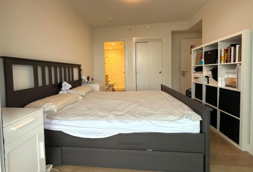 2802-657 Whiting Way, Coquitlam, BC - Indoor Photo Showing Bedroom