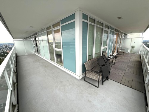 2802-657 Whiting Way, Coquitlam, BC - Outdoor With Exterior