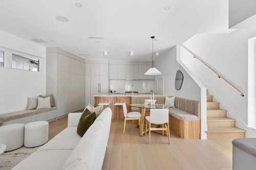 1-2124 8 Avenue E, Vancouver, BC - Indoor Photo Showing Dining Room