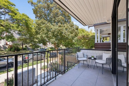 1-2124 8 Avenue E, Vancouver, BC - Outdoor With Exterior