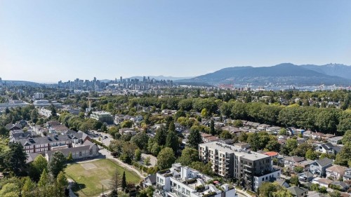 2-2124 8 Avenue E, Vancouver, BC - Outdoor With View