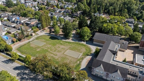 2-2124 8 Avenue E, Vancouver, BC - Outdoor With View