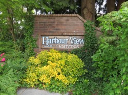 1895 Yukon Avenue  Port Coquitlam, BC V3C 5B6