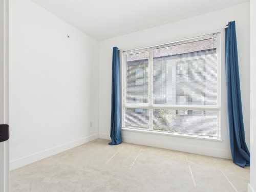 4-9735 University Crescent, Burnaby, BC - Indoor Photo Showing Other Room