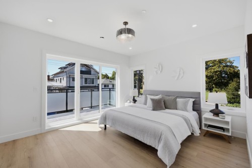 3016 19Th Avenue E, Vancouver, BC - Indoor Photo Showing Bedroom