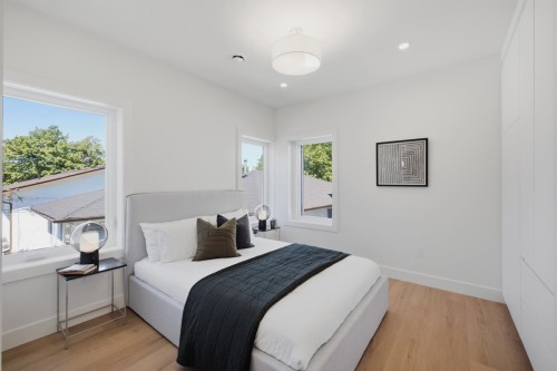 3016 19Th Avenue E, Vancouver, BC - Indoor Photo Showing Bedroom