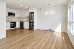 1002-2982 Burlington Drive Coquitlam, BC V3E 1R2