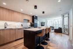 1201-1050 Burrard Street  Vancouver, BC V6Z 2S3