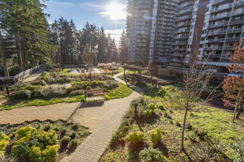 519-2012 Fullerton Avenue, North Vancouver, BC - Outdoor