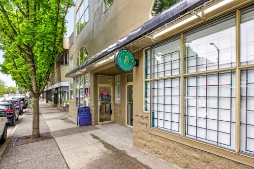 306-22347 Lougheed Highway, Maple Ridge, BC - 