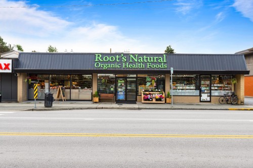 306-22347 Lougheed Highway, Maple Ridge, BC - Outdoor