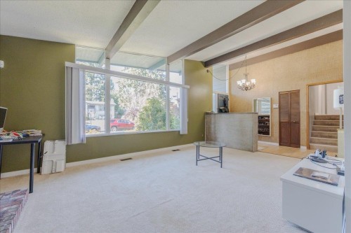 21784 Donovan Avenue, Maple Ridge, BC - Indoor
