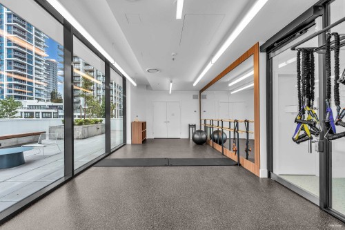 1803-2425 Alpha Avenue, Burnaby, BC - Indoor Photo Showing Other Room