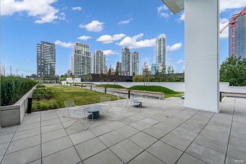 1803-2425 Alpha Avenue, Burnaby, BC - Outdoor
