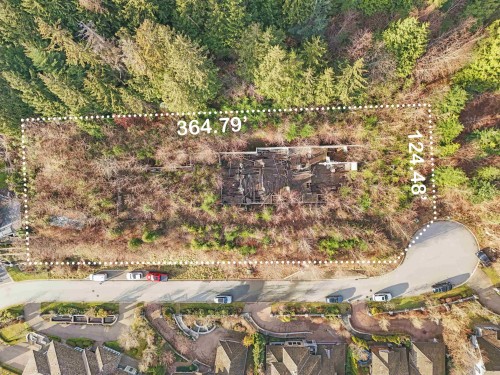 2345 Kadlec Court, West Vancouver, BC - Outdoor With View