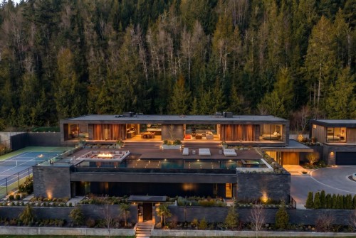 2345 Kadlec Court, West Vancouver, BC - Outdoor