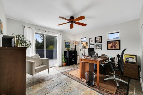 1014 Lanark Place, Squamish, BC - Indoor Photo Showing Office