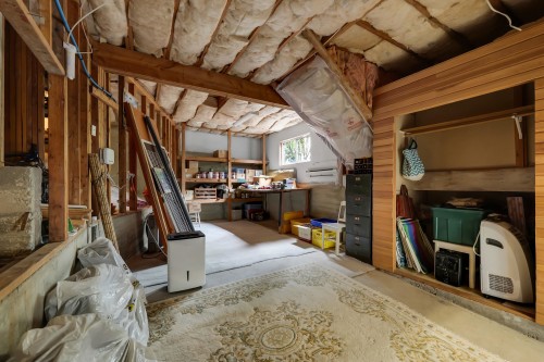 1014 Lanark Place, Squamish, BC - Indoor Photo Showing Other Room