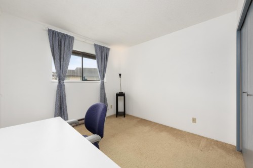 9241 Kingsley Court, Richmond, BC - Indoor Photo Showing Office