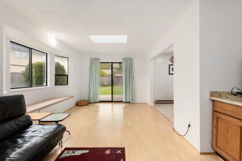 9241 Kingsley Court, Richmond, BC - Indoor