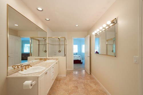 53-5531 Cornwall Drive, Richmond, BC - Indoor Photo Showing Bathroom