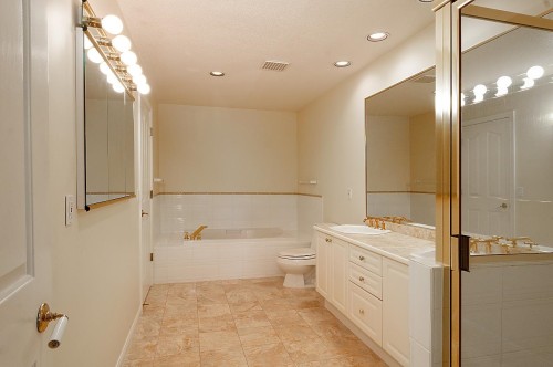 53-5531 Cornwall Drive, Richmond, BC - Indoor Photo Showing Bathroom