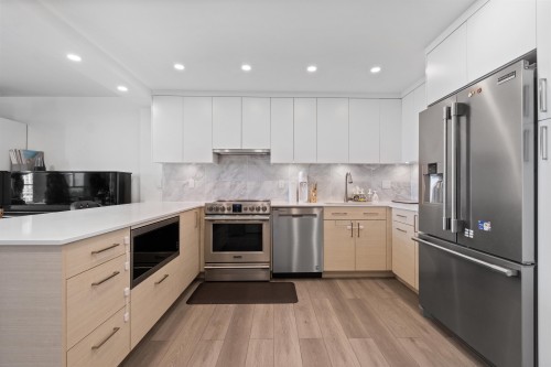 1404-4350 Beresford Street  Burnaby, BC V5H 4K9