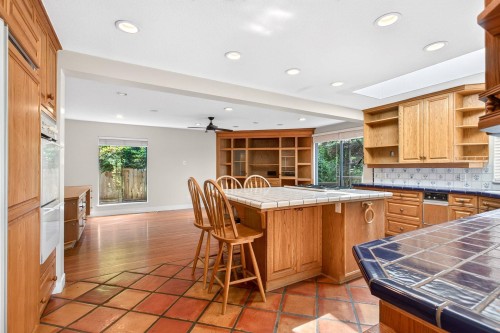 5600 Grousewoods Place, North Vancouver, BC - Indoor