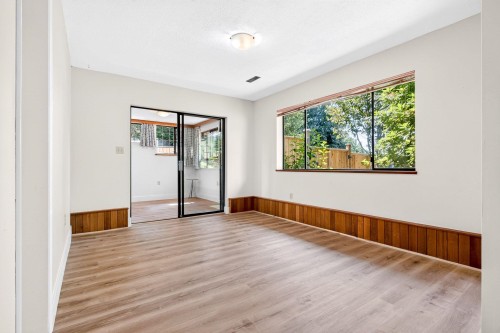5600 Grousewoods Place, North Vancouver, BC - Indoor Photo Showing Other Room