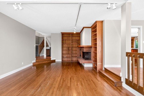 5600 Grousewoods Place, North Vancouver, BC - Indoor Photo Showing Other Room With Fireplace
