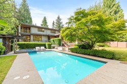 510 Eastcot Road  West Vancouver, BC V7S 1E4