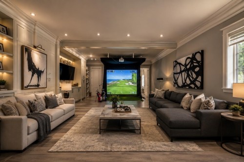 5711 Riverdale Drive, Richmond, BC - Indoor Photo Showing Living Room