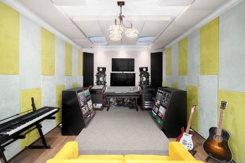 8483 Wiltshire Street, Vancouver, BC - Indoor Photo Showing Other Room